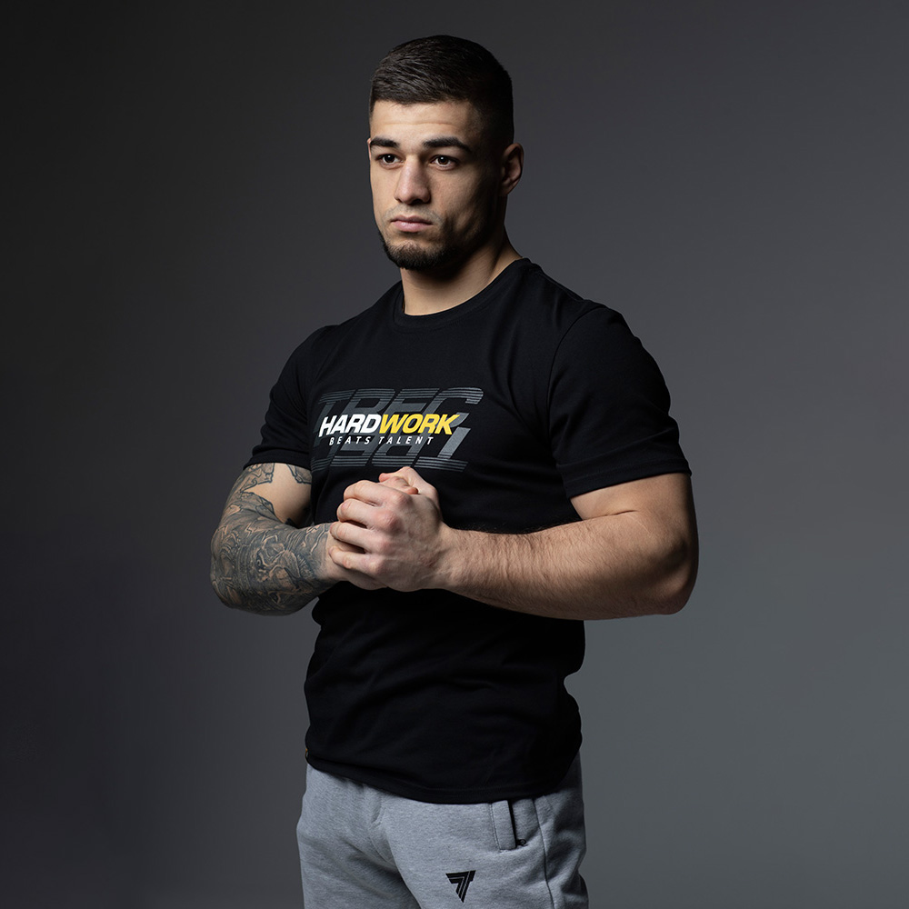 Мужская футболка Trec Nutrition Motivation Hard work beats talent 121, Black